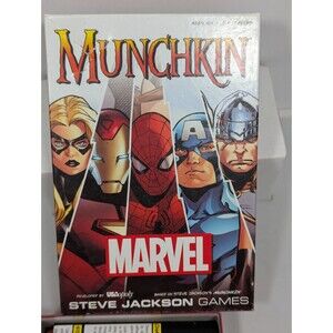 MUNCHKIN: Marvel Edition  USAopoly Steve Jackson Games 168 Cards +